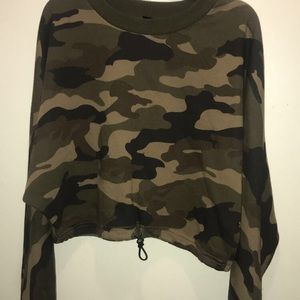 Cropped Camo Sweatshirt